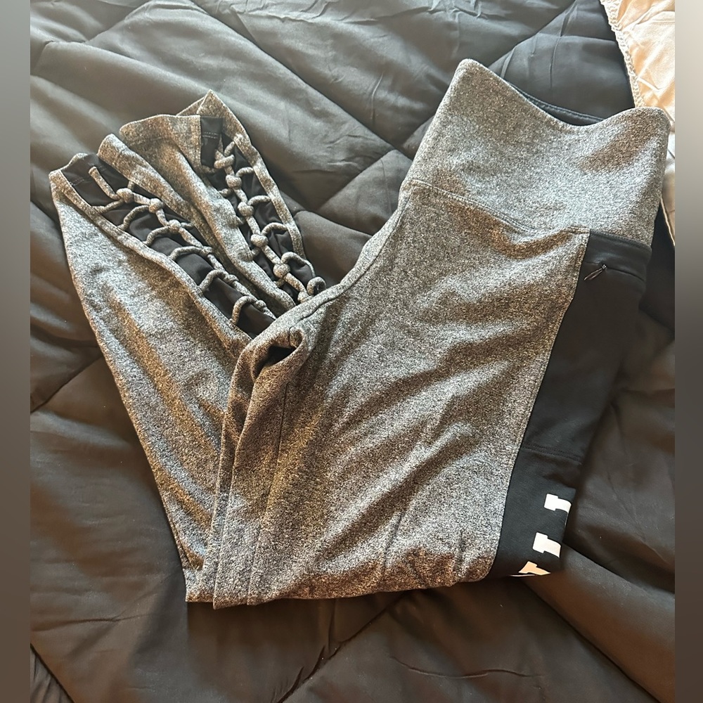 Pink leggings